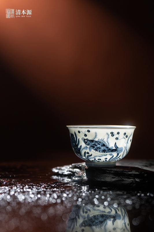 [清本源 x Gohobi Gallery] Serenity of the Waters Blue-and-White Flared Cup