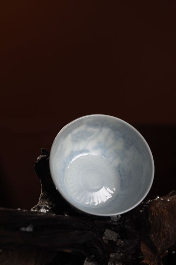 [清本源 x Gohobi Gallery] Blue-and-White Stencil Moonflower Pattern Twelve-Petal Lotus Cup