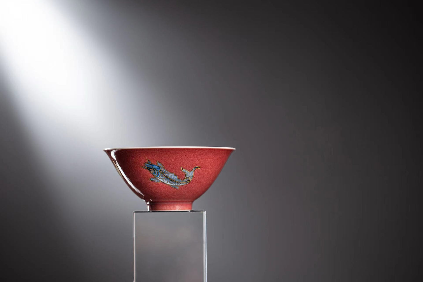 [清本源 x Gohobi Gallery] Gohobi Ocean Waves: Red Glaze Gold-Accent Koi Cup