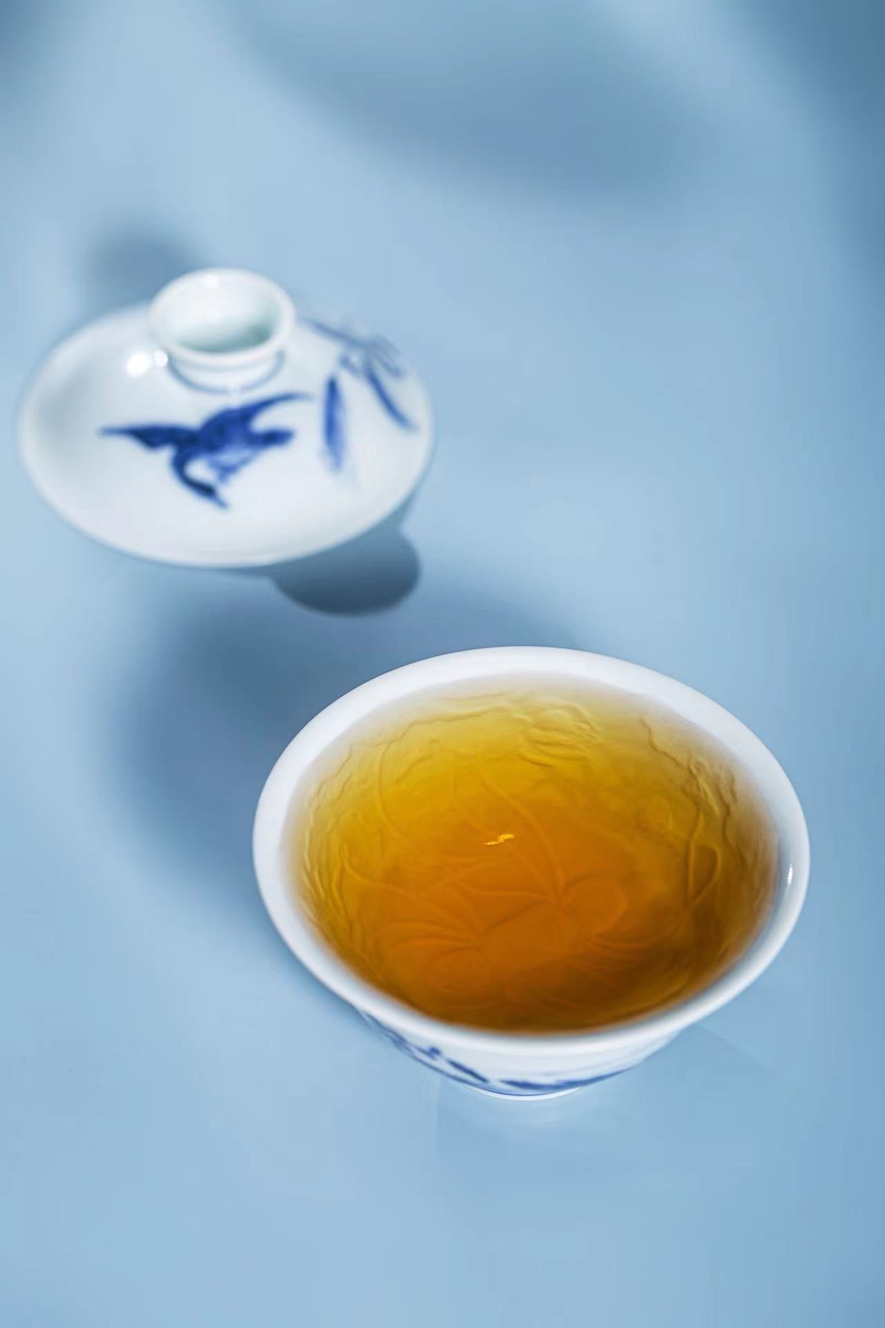 [清本源 x Gohobi Gallery] Blue and White Lotus & Reed Goose Scene Gaiwan