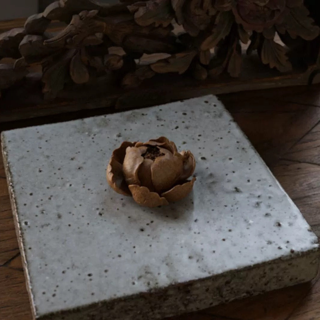 Gohobi Handmade Brown Lotus Incense Holder Ornament