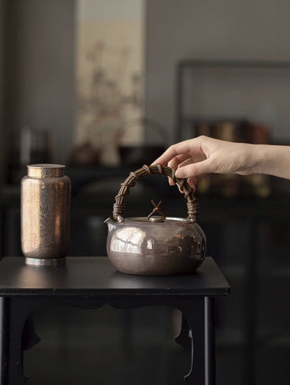 [蔓生敘古x Chingshui Tang] Kitamura One-Piece Forged Silver Teapot – 424g Hand-Hammered Fine Silver Teaware by Kitamura Studio