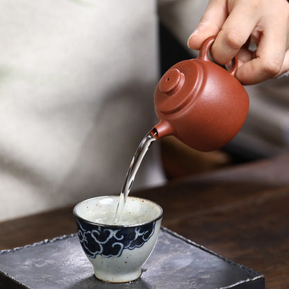 [Chingshui Tang 青水堂] Handmade Yixing Zisha Sandy Purple Clay Teapot – 100ml Handmade Jiangpo Clay Xiao Julun (Small Giant Wheel) Style Teapot, Thin-Walled Small Gongfu Teapot with Built-in Filter