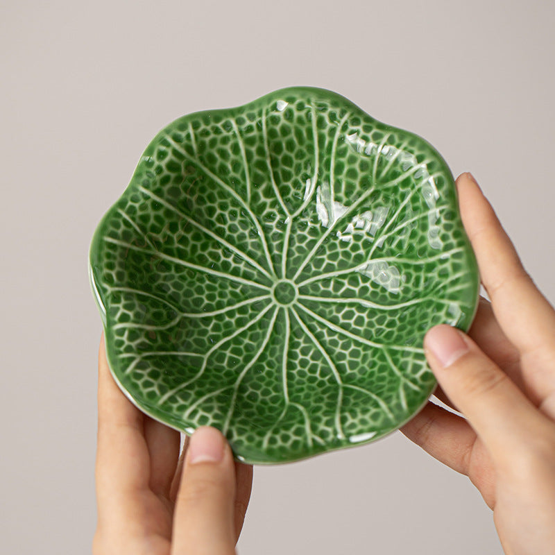 Gohobi Traditional Japanese Glazed Fruit Nuts Small Plate - Hibiscus 004