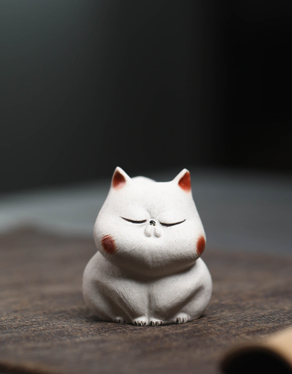 Gohobi Lucky Cat Ornament Yixing Clay Tea Pet