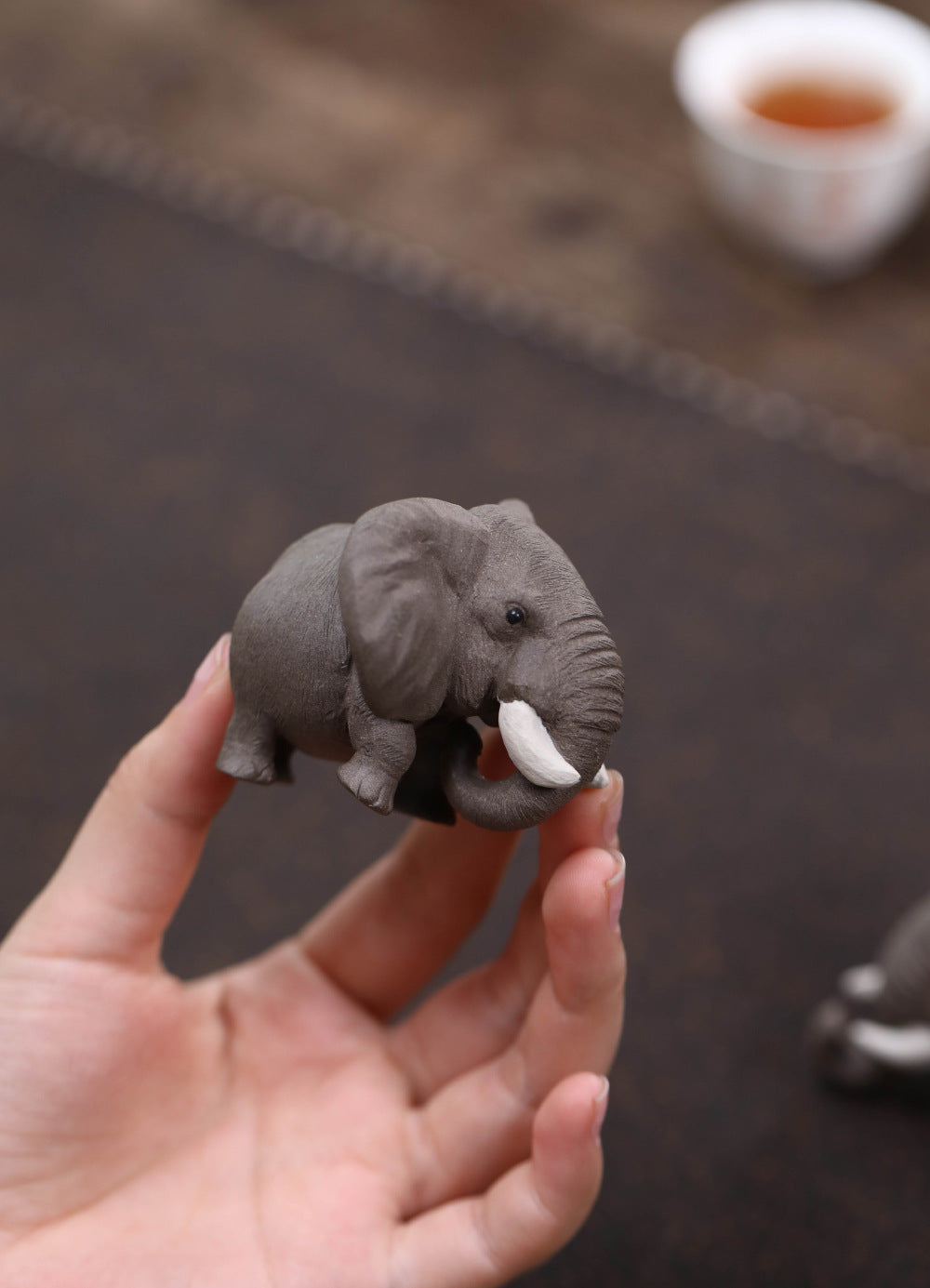 Gohobi Yixing Purple Clay Elephant Tea Pet – Handmade Lucky Tea Table Ornament