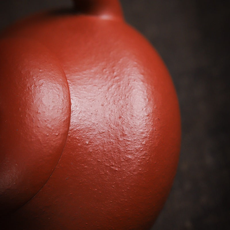 [Chingshui Tang 青水堂] Handmade Yixing Red Zisha Clay Teapot – 120ml Original Ore Zhuni Pear-Shaped Teapot, Handmade Gongfu Tea Teaware for Home Brewing