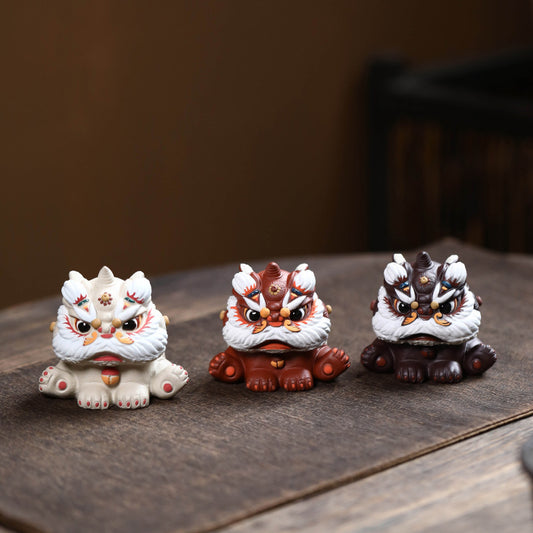 Purple sand tea pet ornament lion creative charm national style lion dance tea set tea table decoration handicraft tea play figure