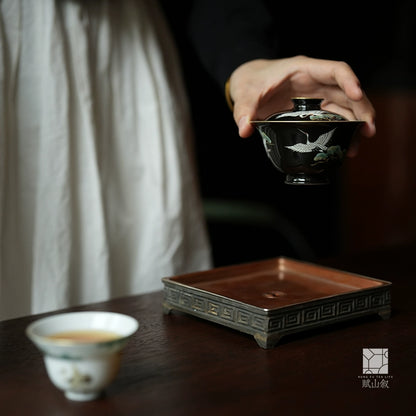 [賦山敘 x Gohobi] "Dai Mo Pine & Crane" Hand-Painted Pastel Gaiwan – Heat-Resistant Ceramic Gongfu Tea Bowl