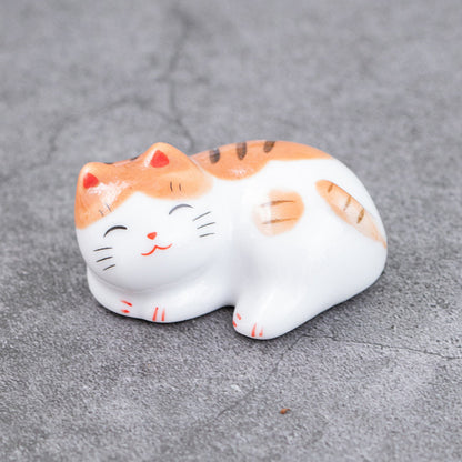 Gohobi Ceramic Lucky Cat Chopstick Rest