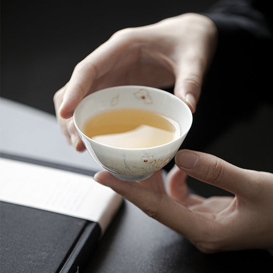 Gohobi Blue and White Hand-Painted Thin-Walled Master Cup
