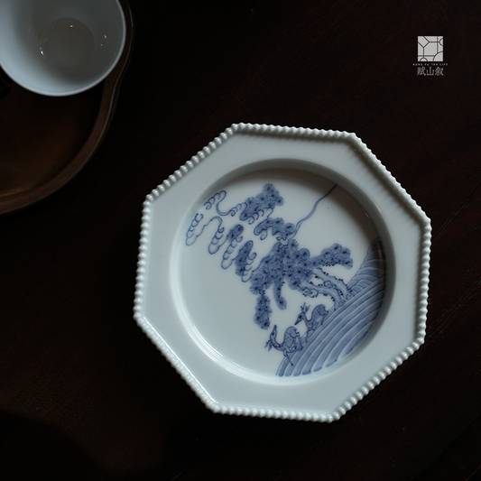 [賦山敘 x Gohobi] “High Mountain Deer” Blue and White Octagonal Tea Tray – Ceramic Pot Base for Gaiwan & Yixing Teapots