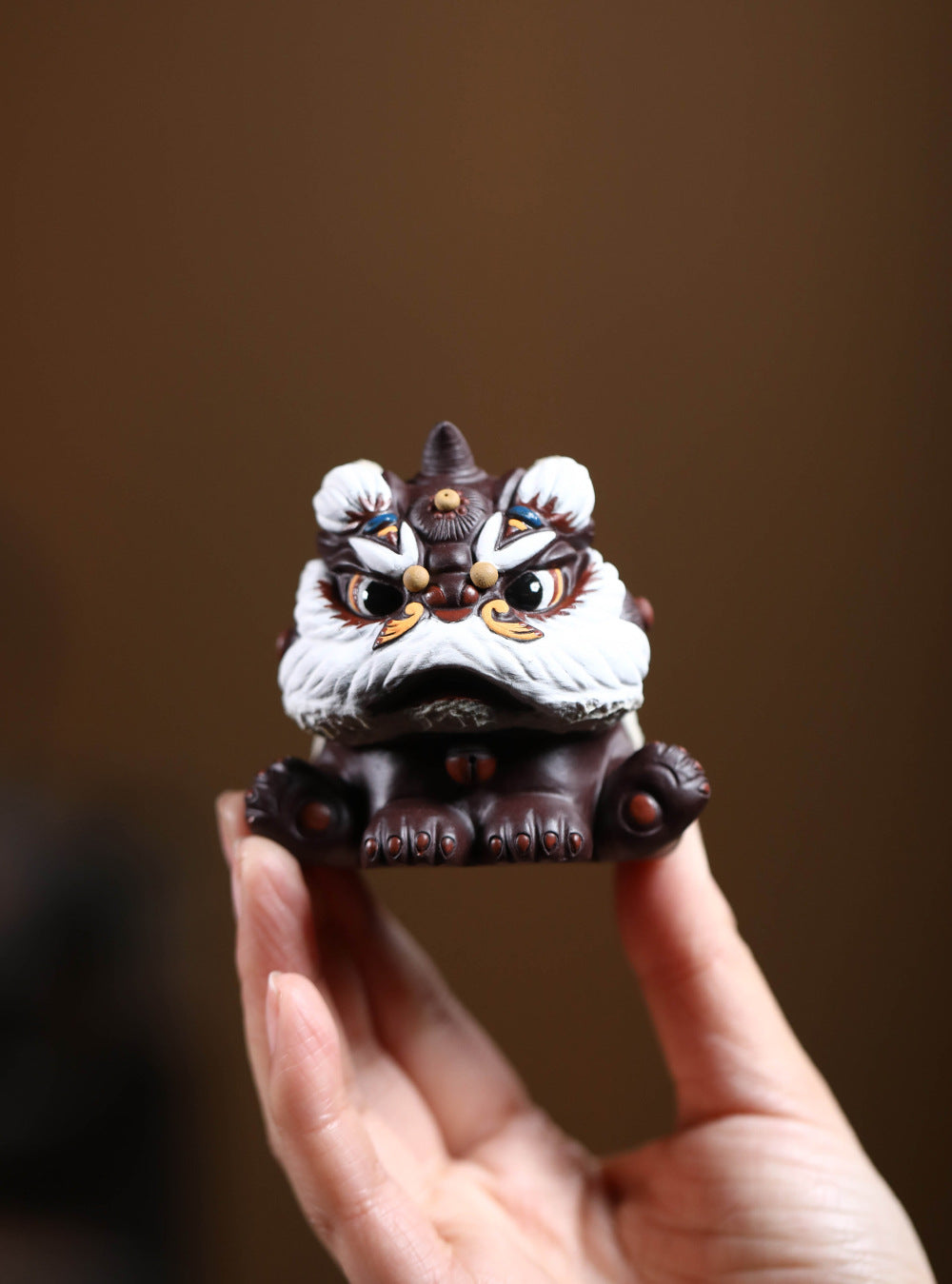 Gohobi Yixing Purple Clay Lion Dance Tea Pet – Handmade Guardian Ornament