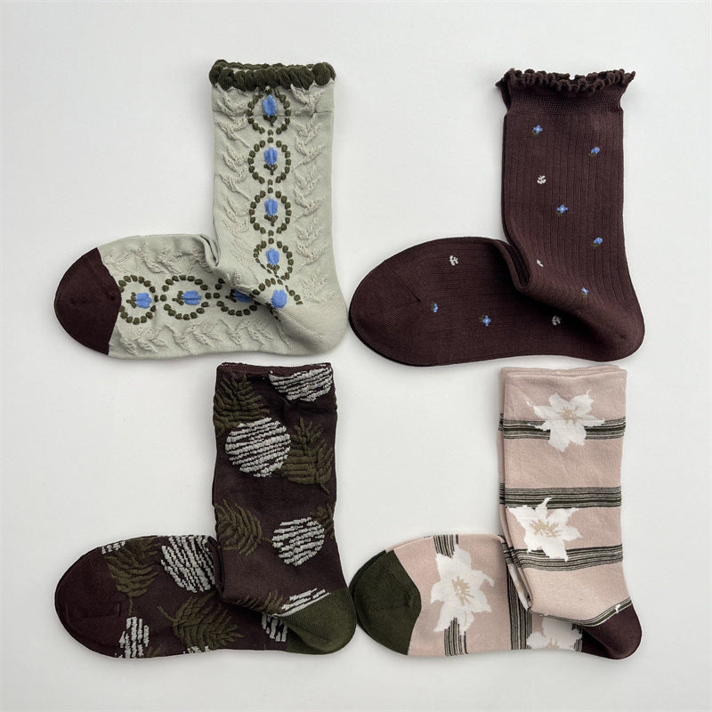 Gohobi Japanese Embossed Floral Mid-Calf Socks