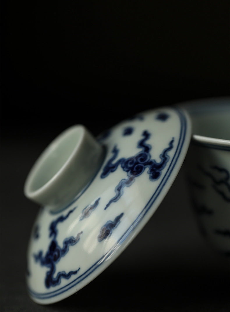 Gohobi Hand-painted Wood-fired Blue & White Dragon Porcelain Gaiwan