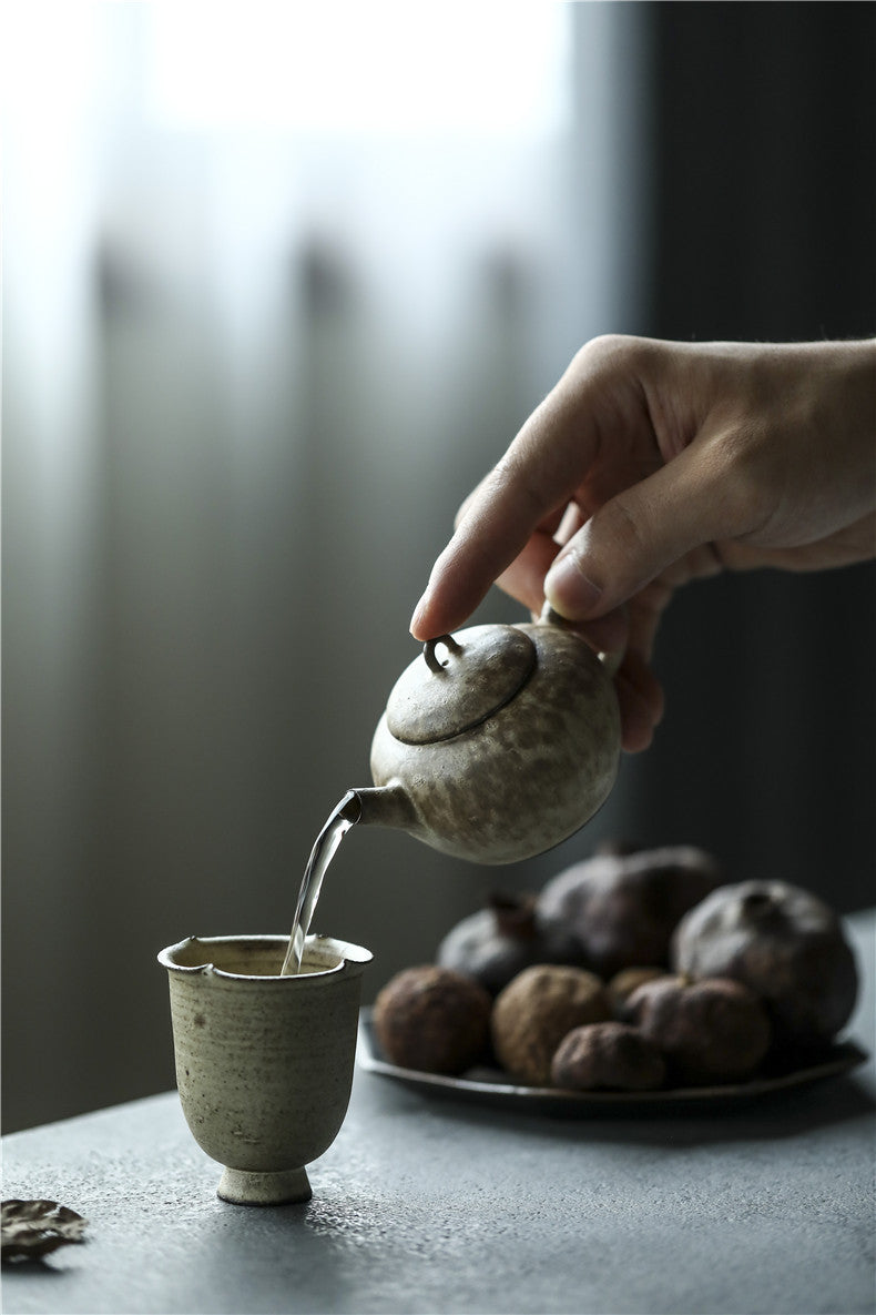 Gohobi Handmade Wood-fired White Paint Teapot