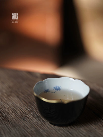 [賦山敘 x Gohobi] “Ink Bamboo & Crane” Kuikou Master Cup – Hand-Painted Jingdezhen Ceramic Tasting Cup