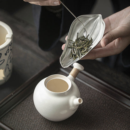 Gohobi Handmade Zen Tea Scoop with Lotus Chaze