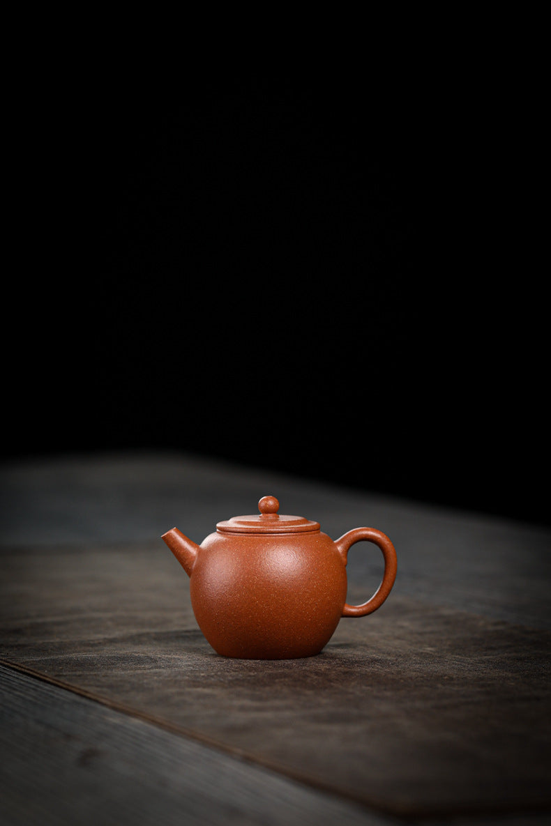 [Chingshui Tang 青水堂] Handmade Yixing Zisha Sandy Purple Clay Teapot – 120ml Original Ore Jin Jiangpo Clay, Handmade Thin Body with Built-in Filter, Da Bin Huai Yue Style Small Gongfu Teapot