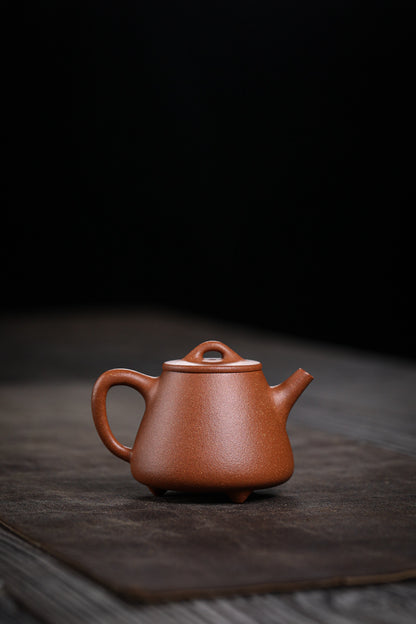 [Chingshui Tang 青水堂] Handmade Yixing Zisha Sandy Purple Clay Teapot 150ml – Original Ore Golden Jiangpo Clay Gaoshi Piao Teapot, Lightweight Body for Gongfu Tea Brewing