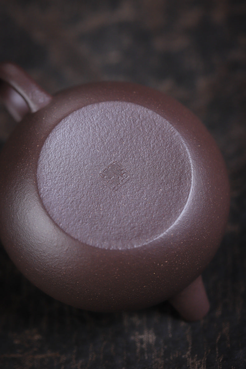 [Chingshui Tang 青水堂] Handmade Yixing Purple Zisha Clay Teapot – 120ml Original Ore Tianqing Clay Ruihu (Auspicious Tiger) Style Gongfu Teapot with Built-in Filter