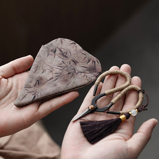 Gohobi Tea Scissors With a Case