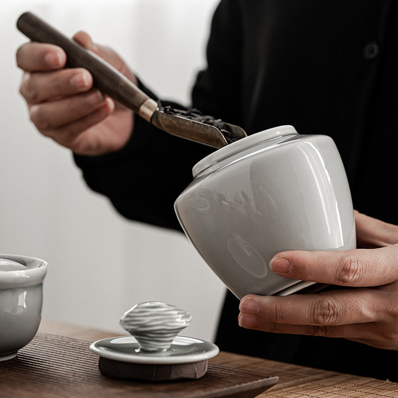 Gohobi Japanese Style Ice Grey Tea Container 001