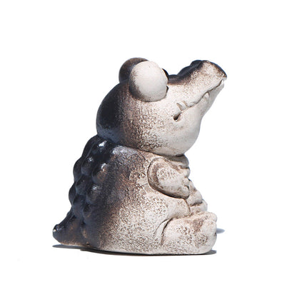 Gohobi Handmade Ceramic YiXing Clay Seating Crocodile Ornament Tea pet