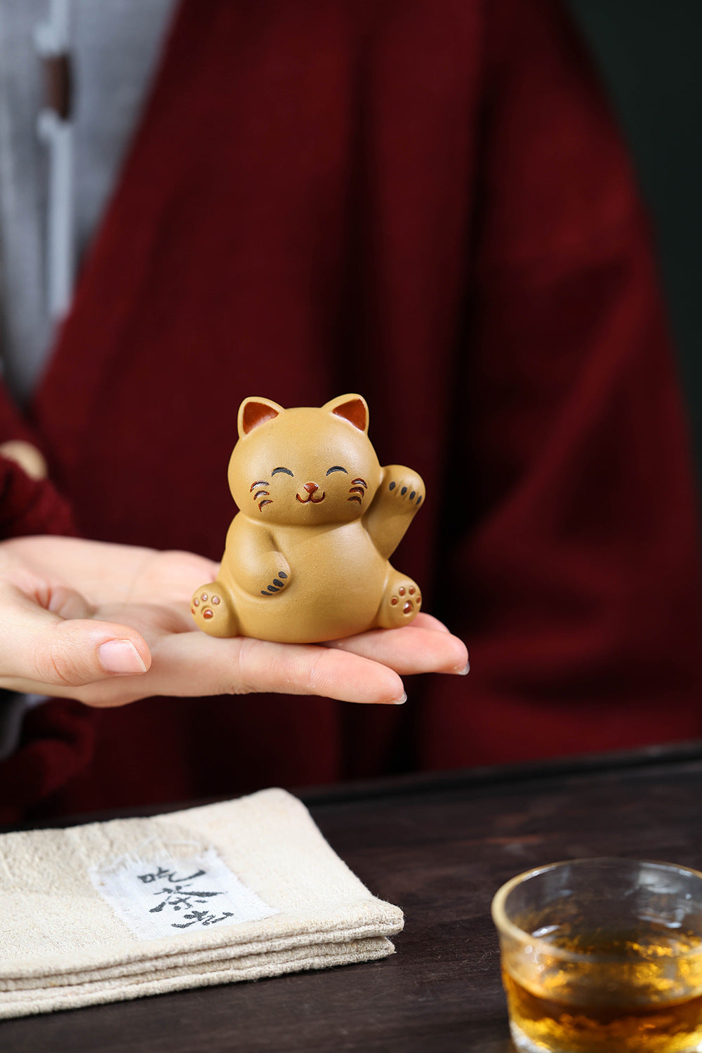 Gohobi Yixing Purple Clay Lucky Cat Tea Pet – Handmade Fortune Cat Tea Table Ornament