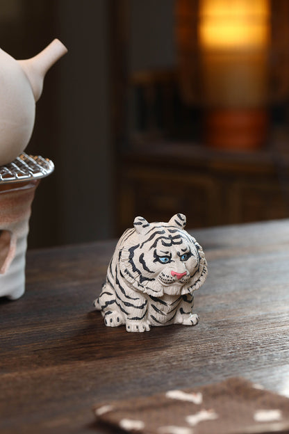 Gohobi Yixing Purple Clay Lucky Tiger Tea Pet – Hand-Painted Zisha Ornament