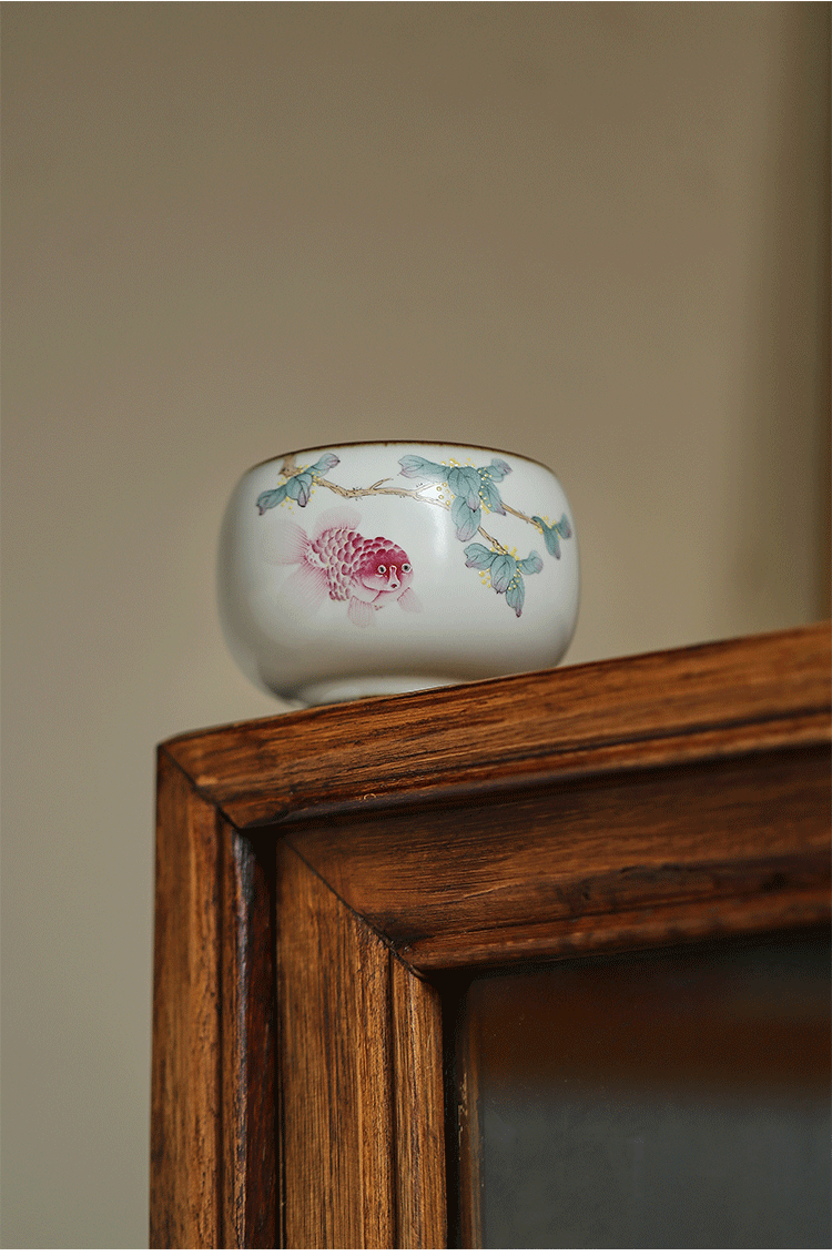 Gohobi Hand-painted Goldfish Osmanthus Ceramic Tea Cup