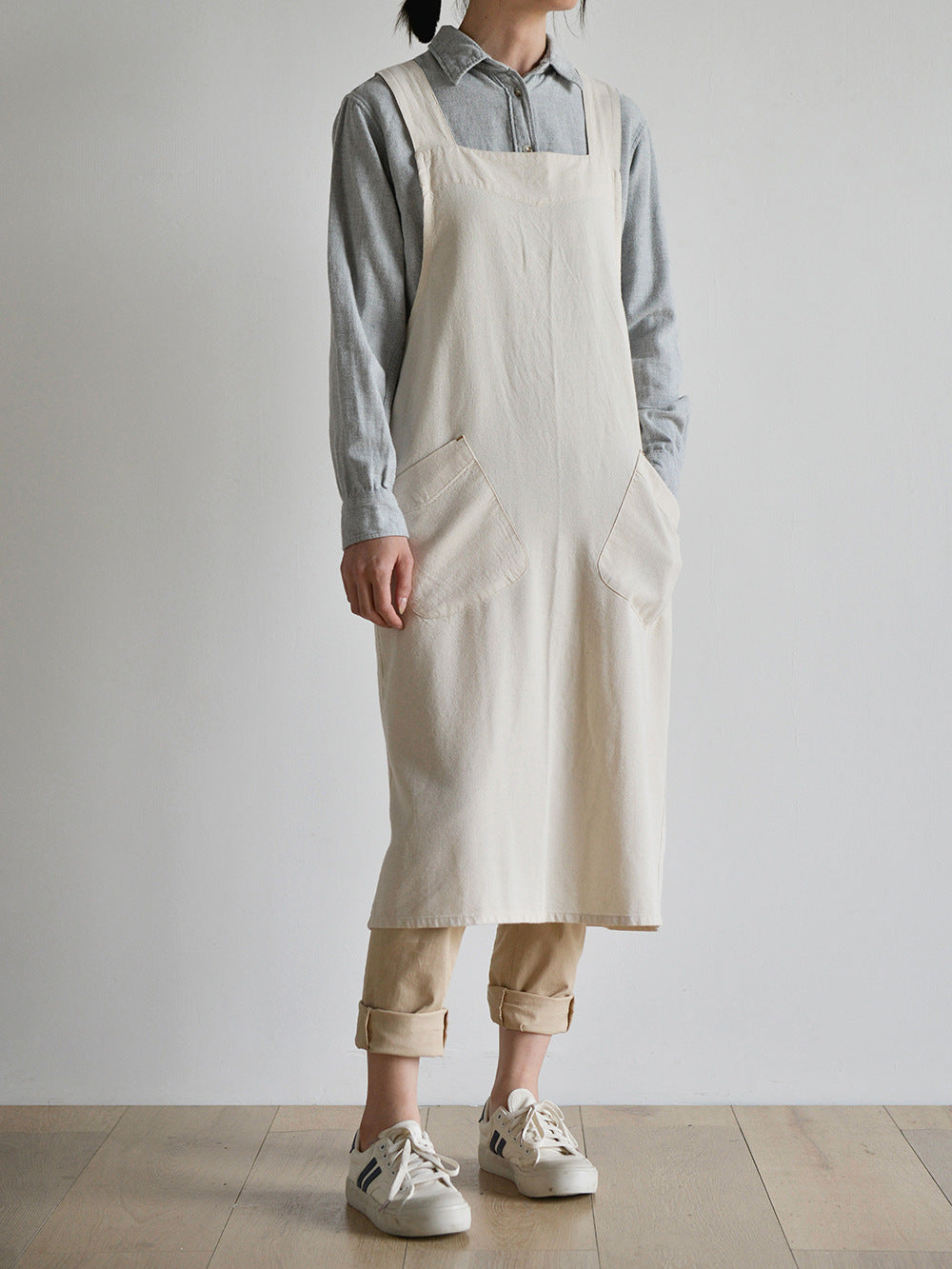 Gohobi Japanese Minimalist Linen Gardening Apron