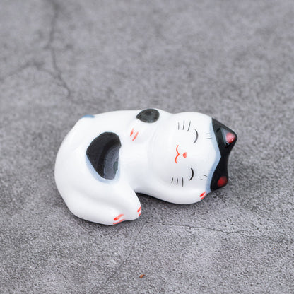 Gohobi Ceramic Lucky Cat Chopstick Rest