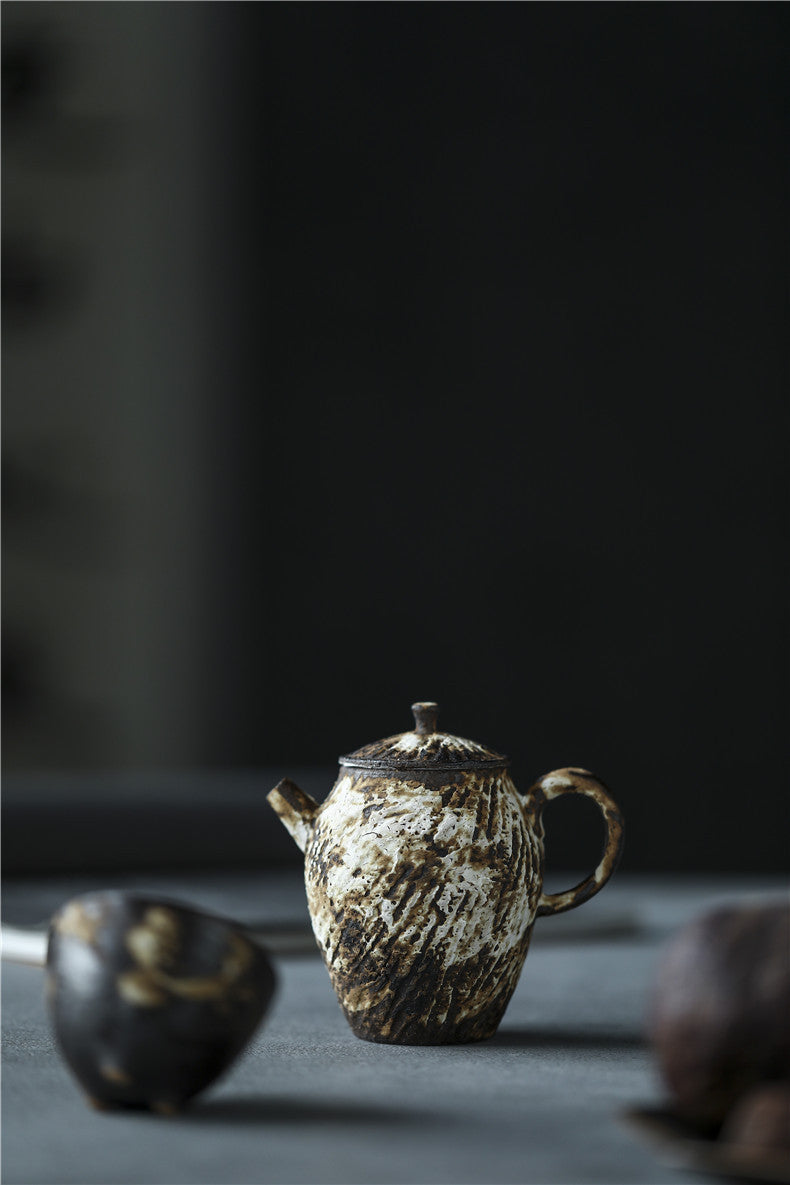 Gohobi Handmade Wooden-fired White Paint Teapot