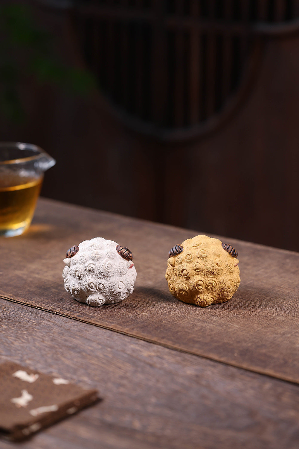 Gohobi Yixing Purple Clay Sheep Tea Pet – Handmade Sanyang Kaitai Ornament