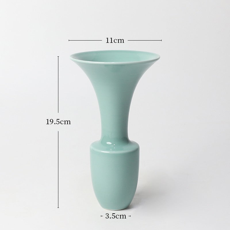Gohobi Japanese Ikebana Flower Arranger Vase – Minimalist Ceramic Decorative Vessel