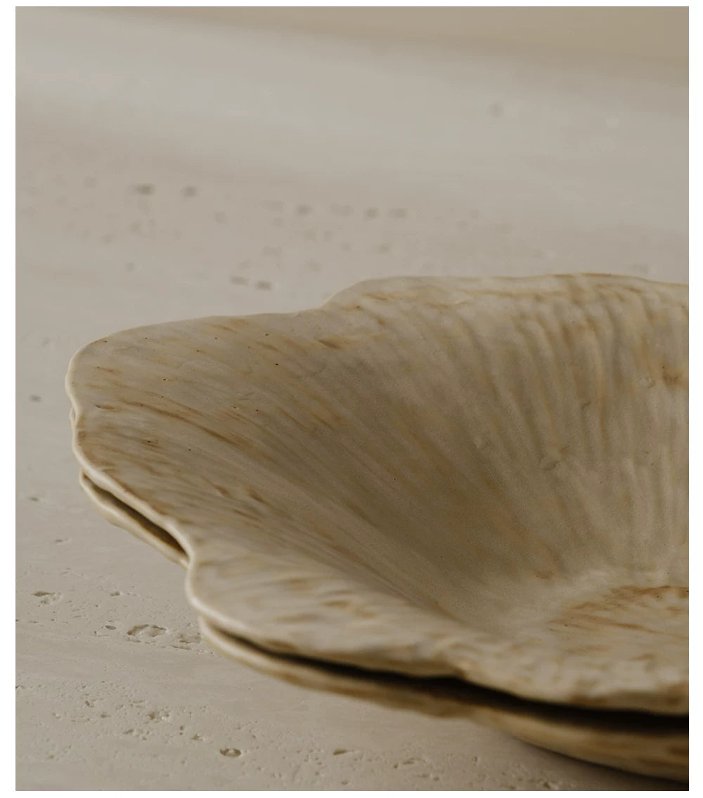 Gohobi French Petal-Shaped Coarse Ceramic Deep Plate