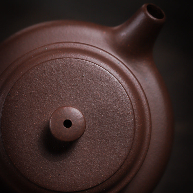 [Chingshui Tang 青水堂] Handmade Yixing Purple Zisha Clay Dezhong Teapot 150ml – Original Ore Teapot with Built-In Filter for Gongfu Tea and Home Brewing