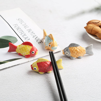 Gohobi Colourful Goldfish Chopstick Rest