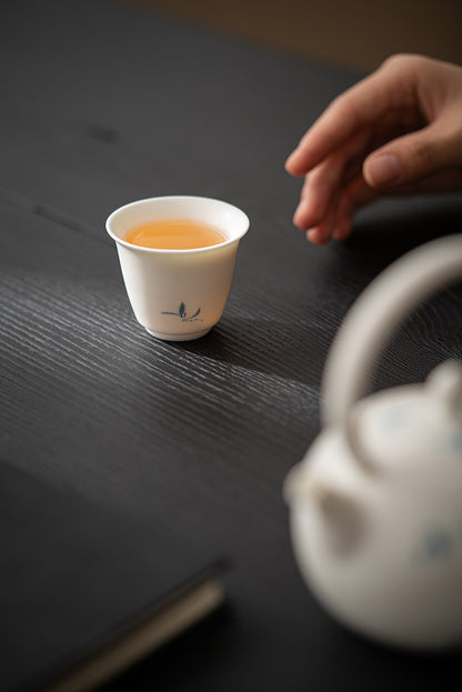 Gohobi Matte Hand-Painted 'Autumn Orchid by the Water' Ceramic Teacup