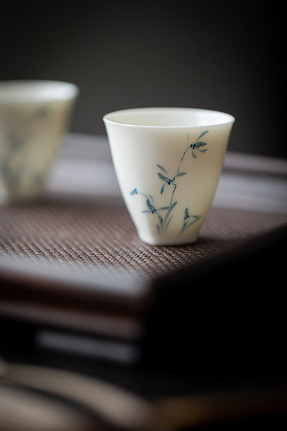 Gohobi White Porcelain Hand-Painted Orchid Teacup
