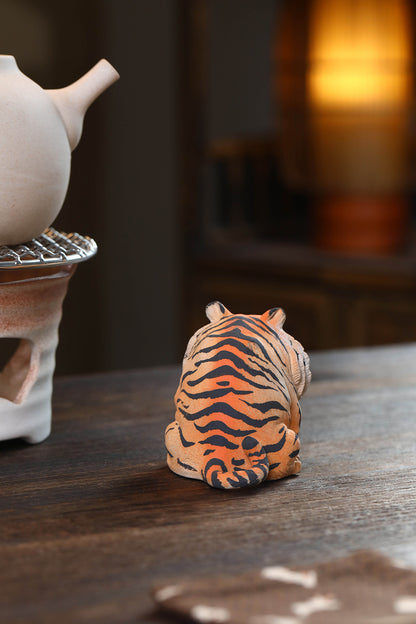 Gohobi Yixing Purple Clay Lucky Tiger Tea Pet – Hand-Painted Zisha Ornament