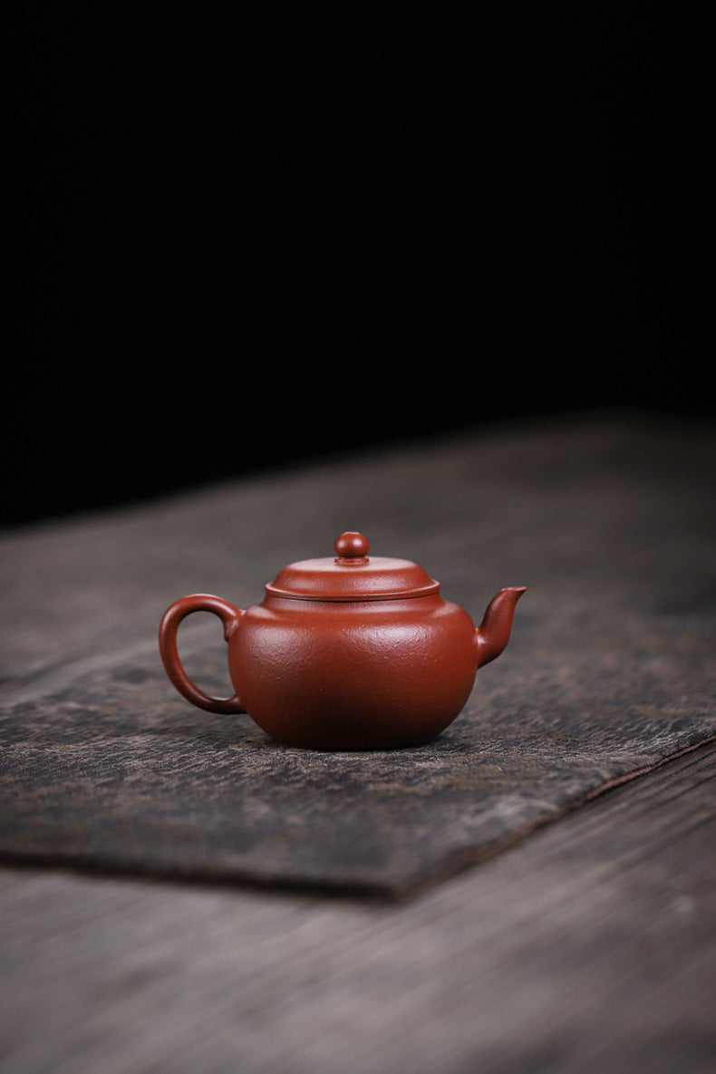 [Chingshui Tang 青水堂] Yixing Red Zisha Clay Teapot – 140ml Handmade Thin-Walled Lotus Seed Style Teapot, Original Ore Zhuni Clay, Small Gongfu Teapot with Built-in Filter