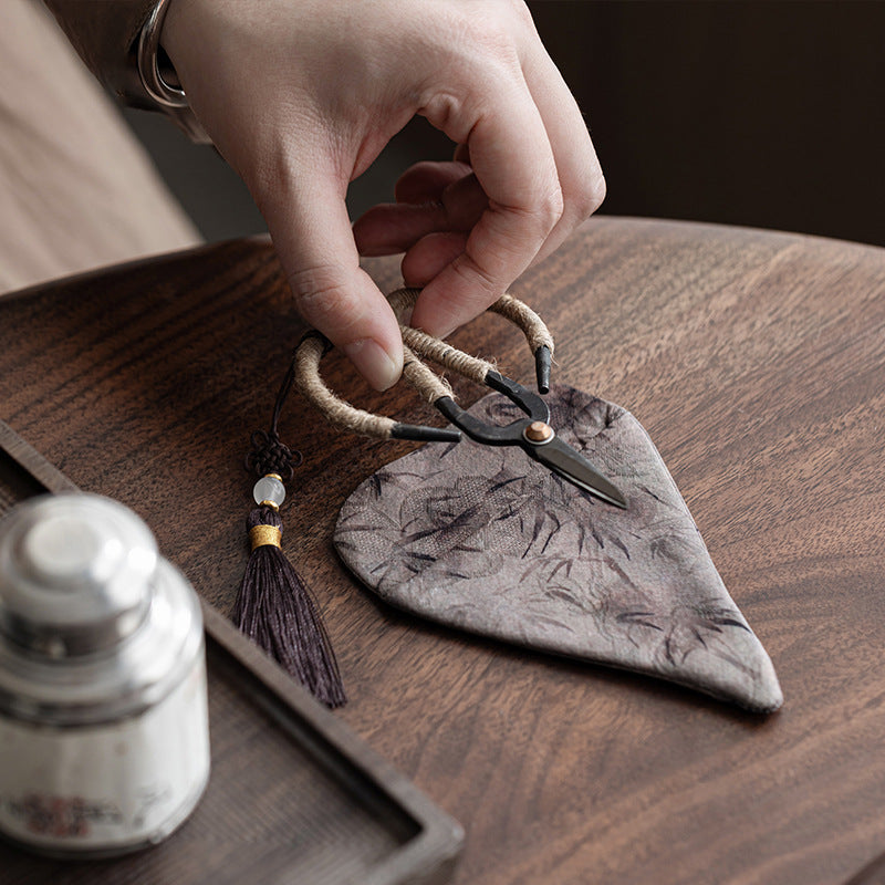 Gohobi Tea Scissors With a Case