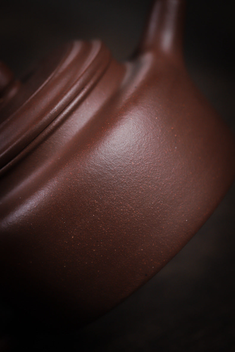 [Chingshui Tang 青水堂] Handmade Yixing Purple Zisha Clay Dezhong Teapot 150ml – Original Ore Teapot with Built-In Filter for Gongfu Tea and Home Brewing