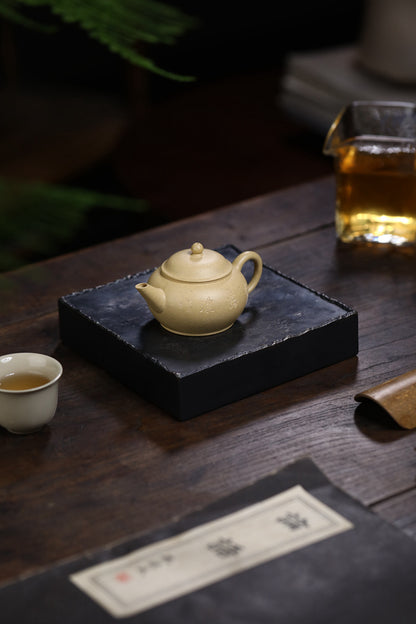 [Chingshui Tang 青水堂] Handmade Yixing Green Zisha Clay Xiaoping Teapot – 100ml Original Ore Benlu Caly with Inner Filter, Semi-Handmade Thin-Walled Gongfu Teapot
