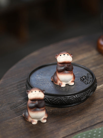 Gohobi Handmade Ceramic YiXing Clay Otter Ornament Tea pet