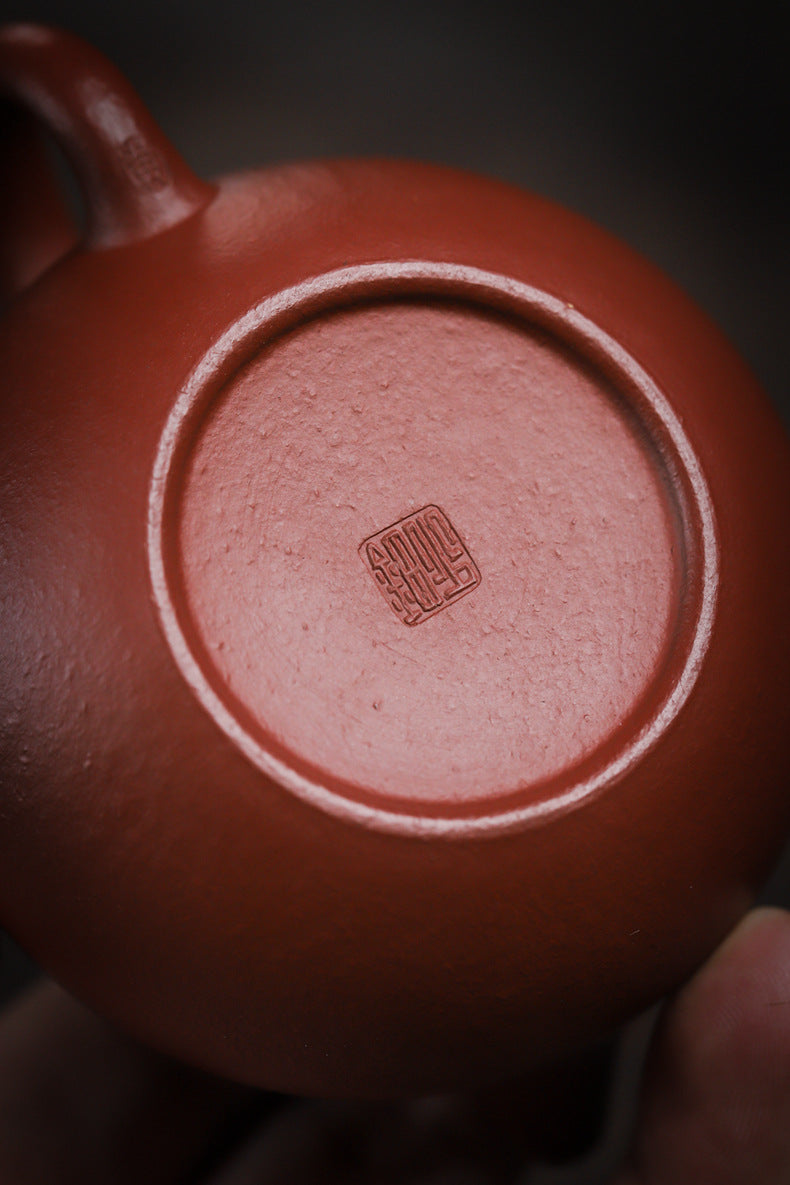 [Chingshui Tang 青水堂] Handmade Yixing Red Zisha Clay Teapot – 150ml Handmade Original Ore Raw Zhuni Clay Wen Dan Style Teapot with Built-in Filter, Small Gongfu Purple Clay Teaware