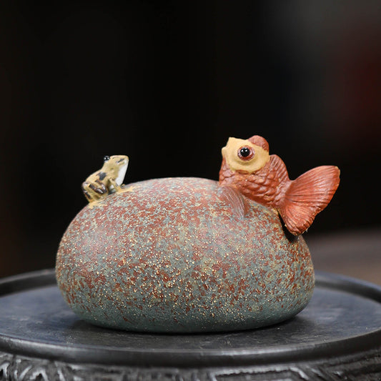 Gohobi Handmade Ceramic YiXing Clay Goldfish and Frog Ornament Tea pet