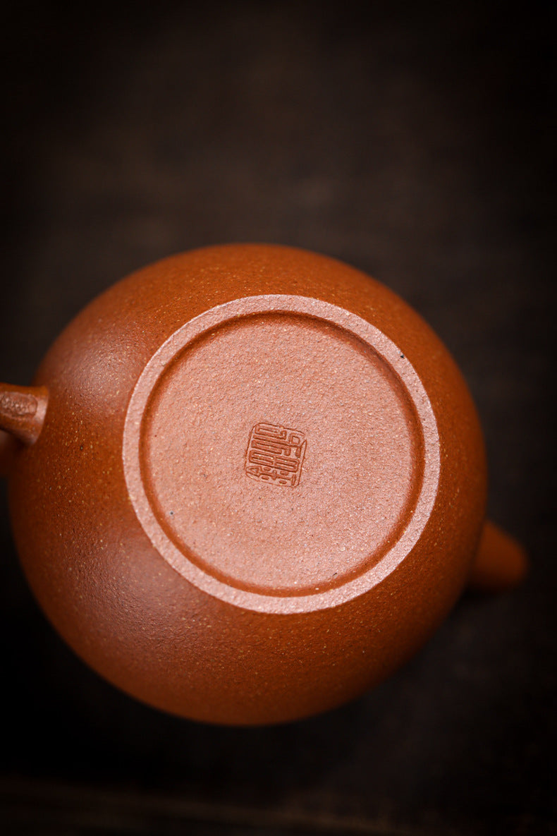 [Chingshui Tang 青水堂] Handmade Yixing Zisha Sandy Purple Clay Teapot – 120ml Original Ore Jin Jiangpo Clay, Handmade Thin Body with Built-in Filter, Da Bin Huai Yue Style Small Gongfu Teapot